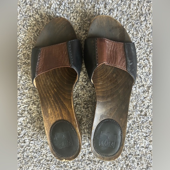 Frye Ellie Slide leather upper and wooden sole size 6.5 - Picture 4 of 6